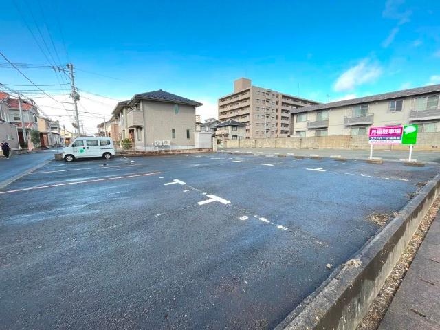 郡山市桃見台駐車場 駐車場