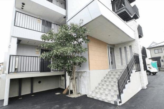 郡山市亀田マンション エントランス