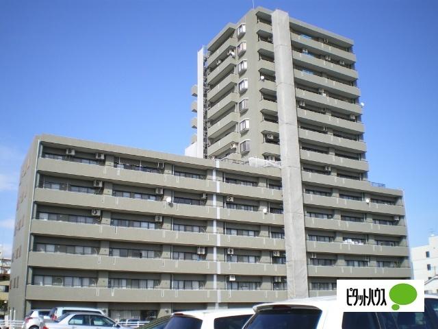ファミール郡山開成山公園 外観