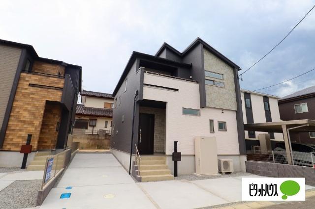 ブルーミングガーデン安積町笹川1号棟 外観