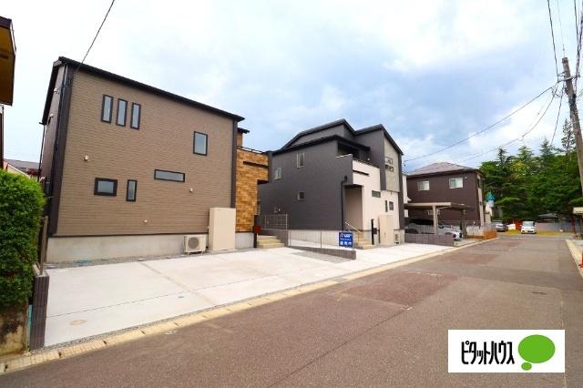 ブルーミングガーデン安積町笹川2号棟 外観