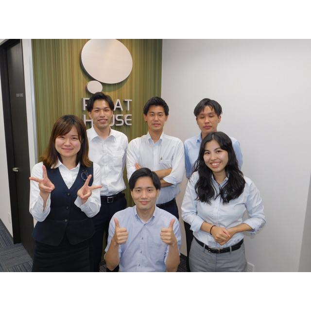 メリハリをつけ、みんなで協力して業務をこなしてます。