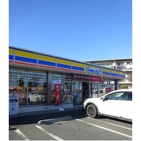 ミニストップ：220m