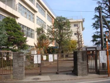 福生市立福生第六小学校：499m