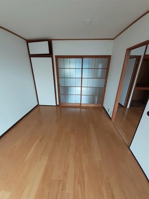 グリーンアベニュー（102） 室内