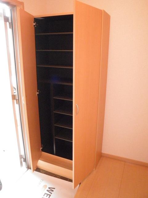 カーサニコル（101） 部屋画像