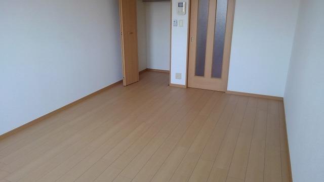 レジデンス・ファイン（304） 室内