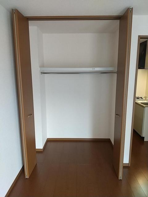 モンテローザ（102） 収納