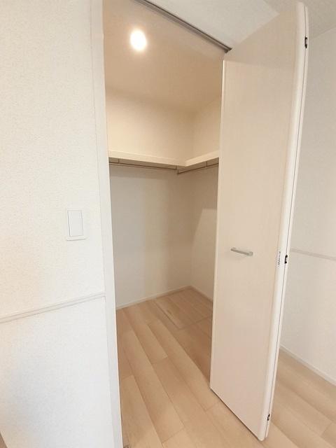 ル　パラディ（102） 収納