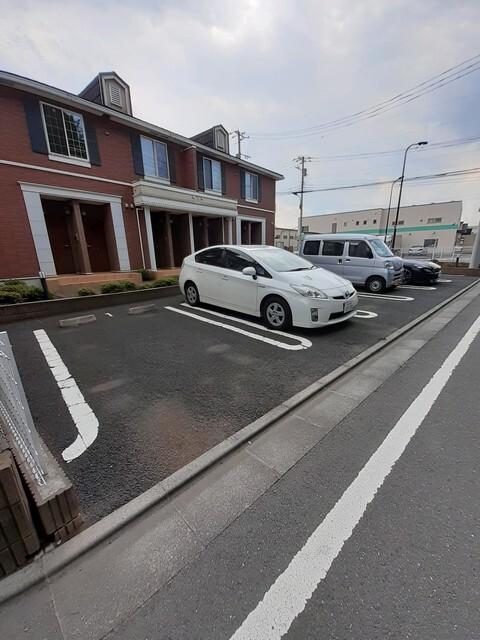 サンハイツ（201） 駐車場