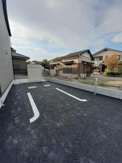 フォンターナ・ロタンテ（203） 駐車場