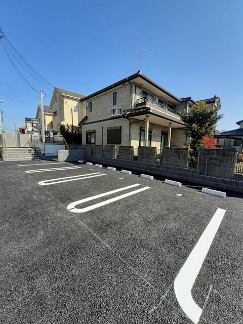 ベルイリーデ（102） 駐車場
