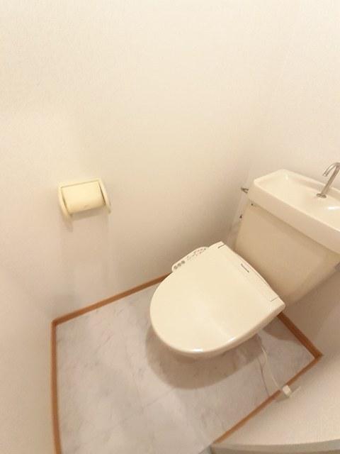 サンビューラーＢ（105） トイレ