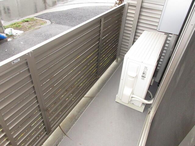 グラナーデ南田中（102） バルコニー