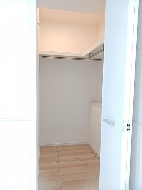 ピオーネ（102） 収納