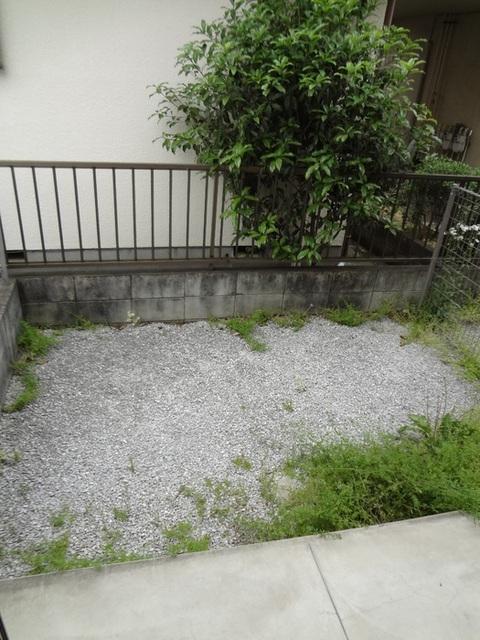 ブランシェ鷹の台（101） 庭