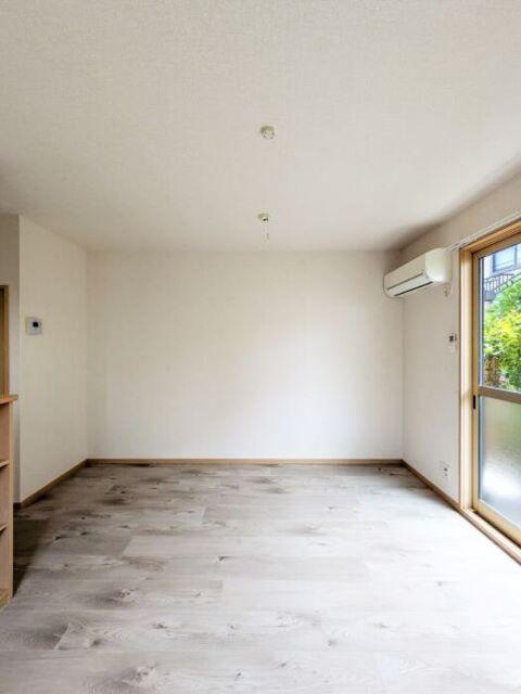 Reveur 本一色（E101） 部屋画像