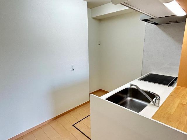 ｅ-フォレスト キッチン