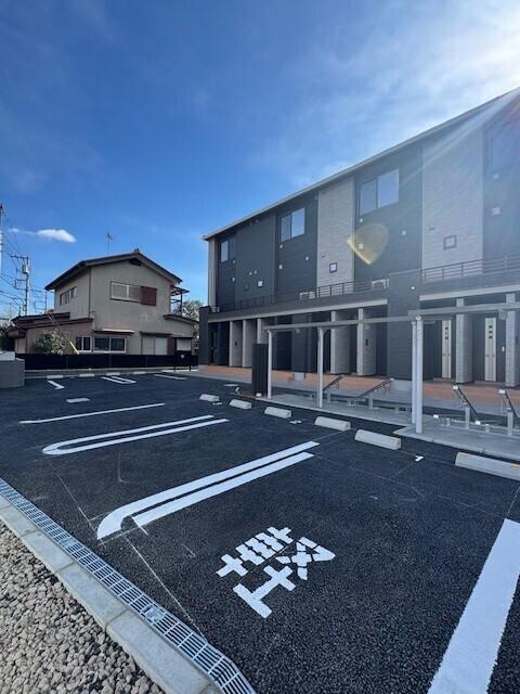 ソレイユ（102） 駐車場