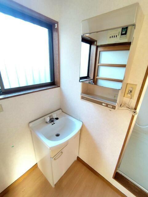 スカイハイツ（中町）（102） 洗面