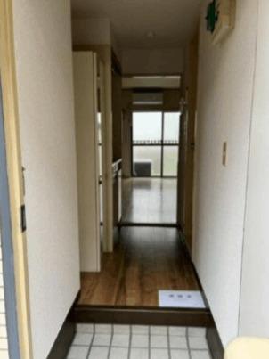 三恵ハイム三鷹（106） 玄関