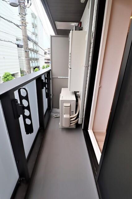 セレスティア高島平Ⅲ（202） バルコニー