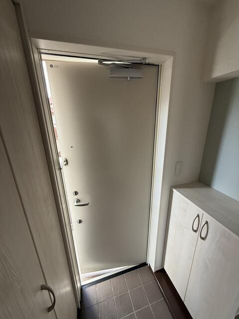小金井市東町アパート 玄関