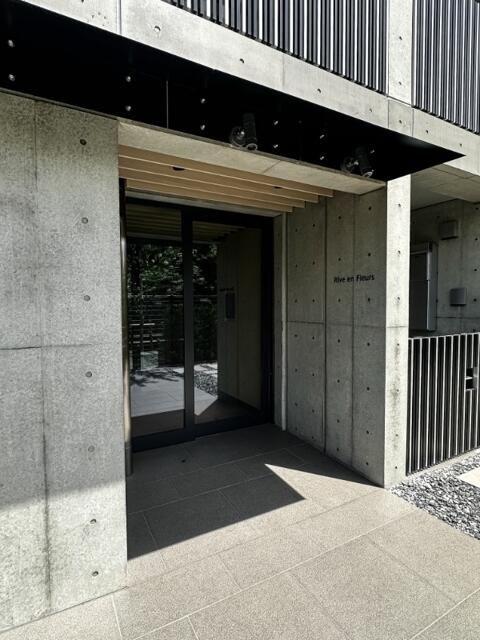 新宿区下落合マンション エントランス