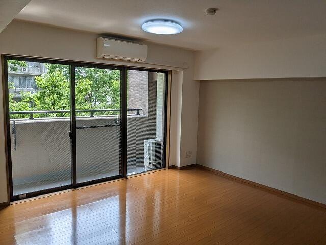 世田谷区上北沢マンション リビング