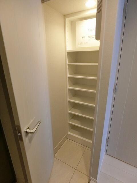 渋谷区笹塚マンション 収納
