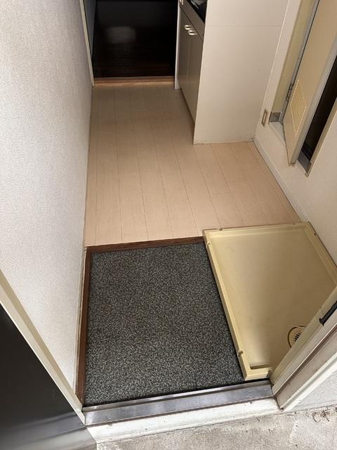 ヴェナスハイム（107） 玄関