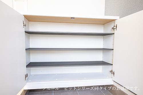 ボヌール・アンジュ（101） 収納