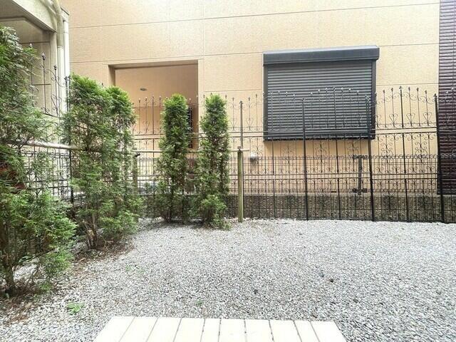 Ｂｌｕｅ　Ｗｅｌｌ（103） 庭