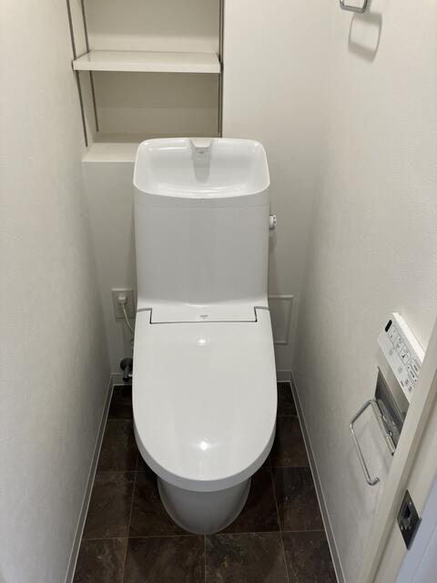 世田谷区上北沢マンション トイレ