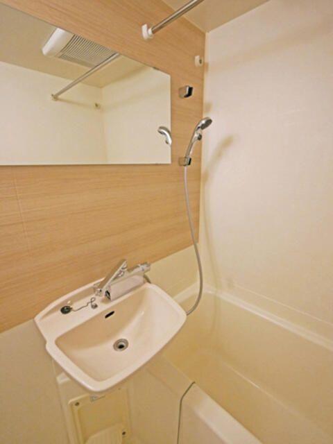 ビイルーム小金井（506） 洗面