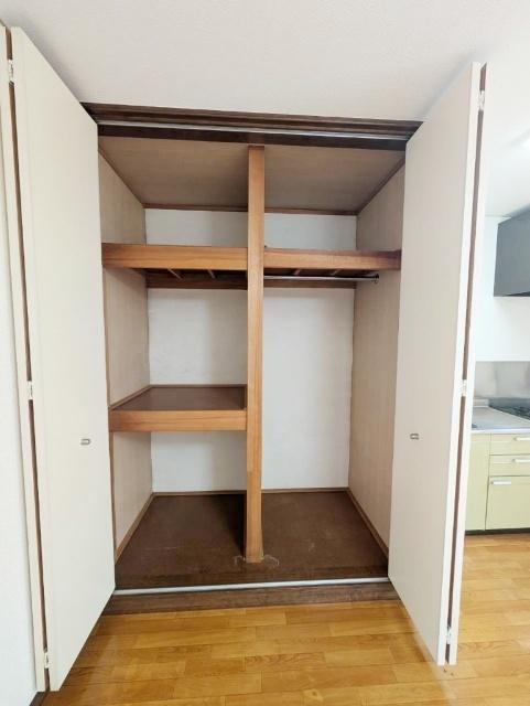 サンパレス 収納