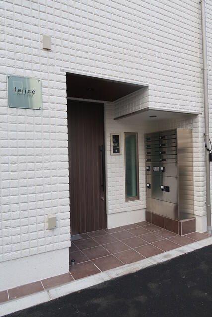 フェリーチェ西荻窪（102） エントランス