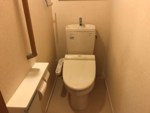 緑町戸建（1） トイレ