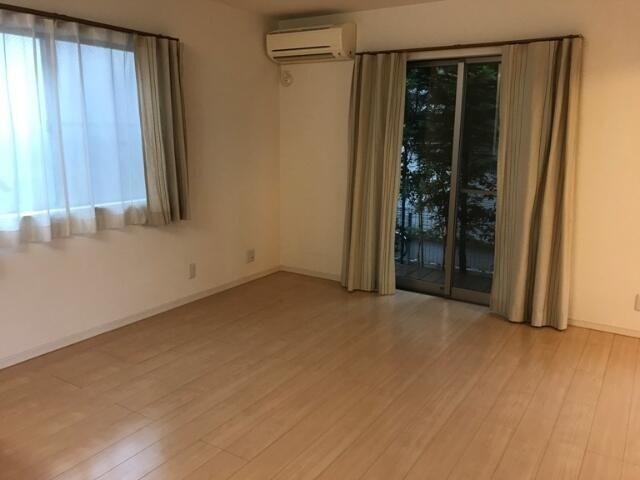 緑町戸建（1） リビング