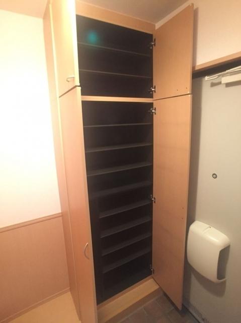 ゴールドクレストＡＢ　A（105） 部屋画像