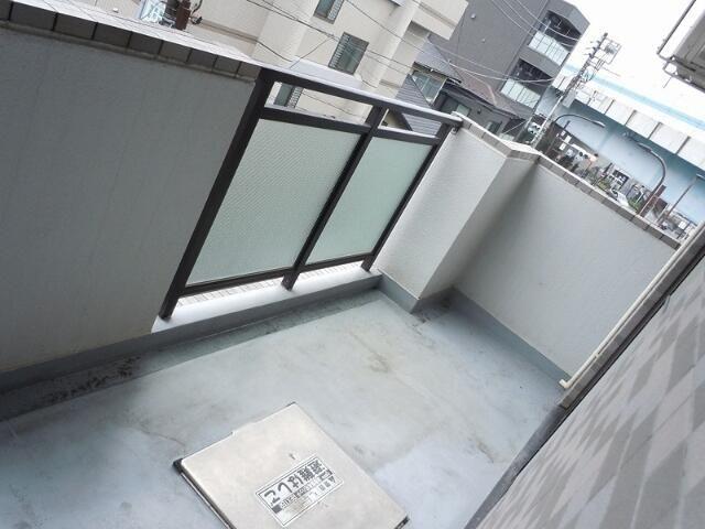 練馬区高松マンション バルコニー