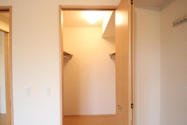 エクセレンス（210） 部屋画像