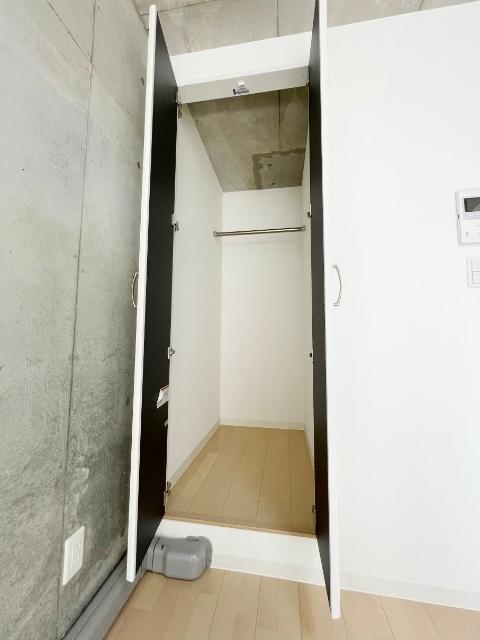 クローバー八番館（205） 収納