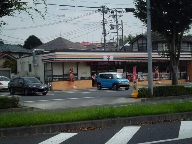 セブンイレブン：250m