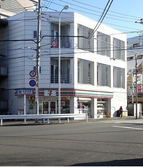セブンイレブン：120m