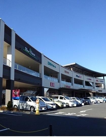 マーケットプレイス：950m