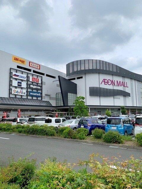 イオンモール日の出：2000m