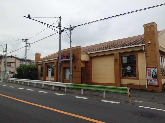サイゼリヤ：350m