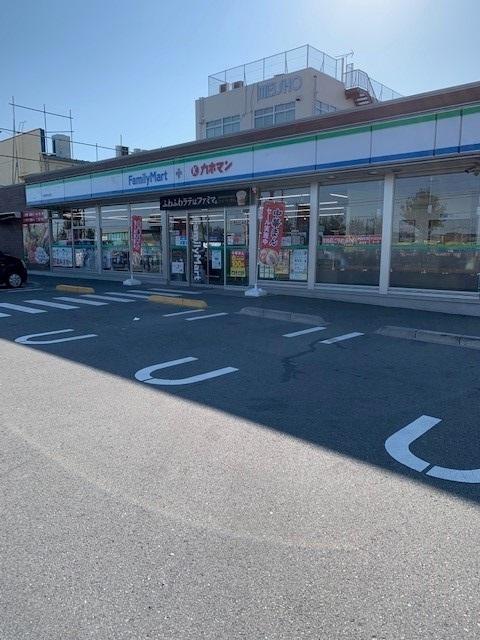 ファミリーマート瑞穂東松原店：350m