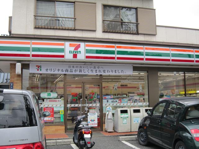 セブンイレブン板橋富士見町店：15m